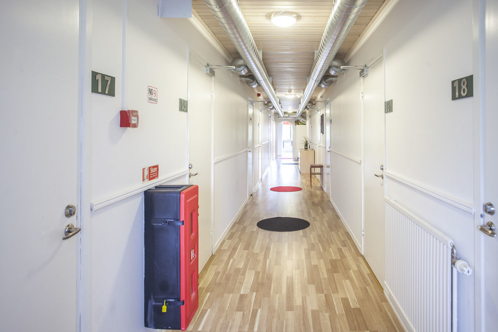 Bruksparkens Hostel Vellinge Exterior photo